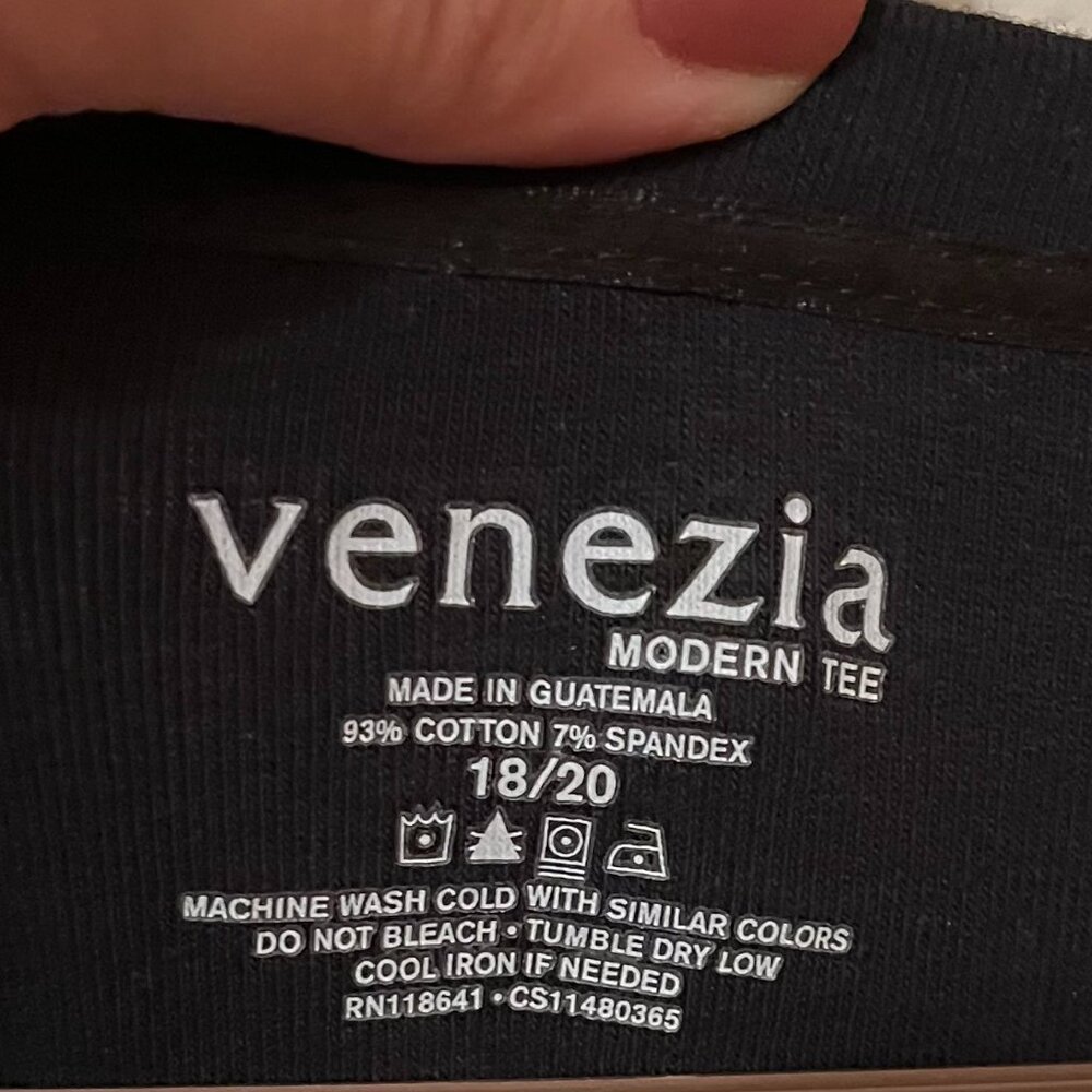 NEW} Venezia Long Sleeve Women's Modern Tee, Black/Size 18-20 - Picture 3 of 11